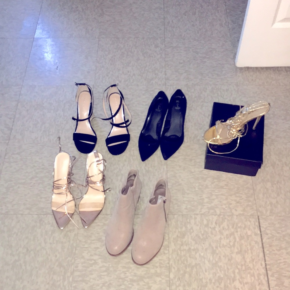 Women heels sizes are 8,through 9 1/2